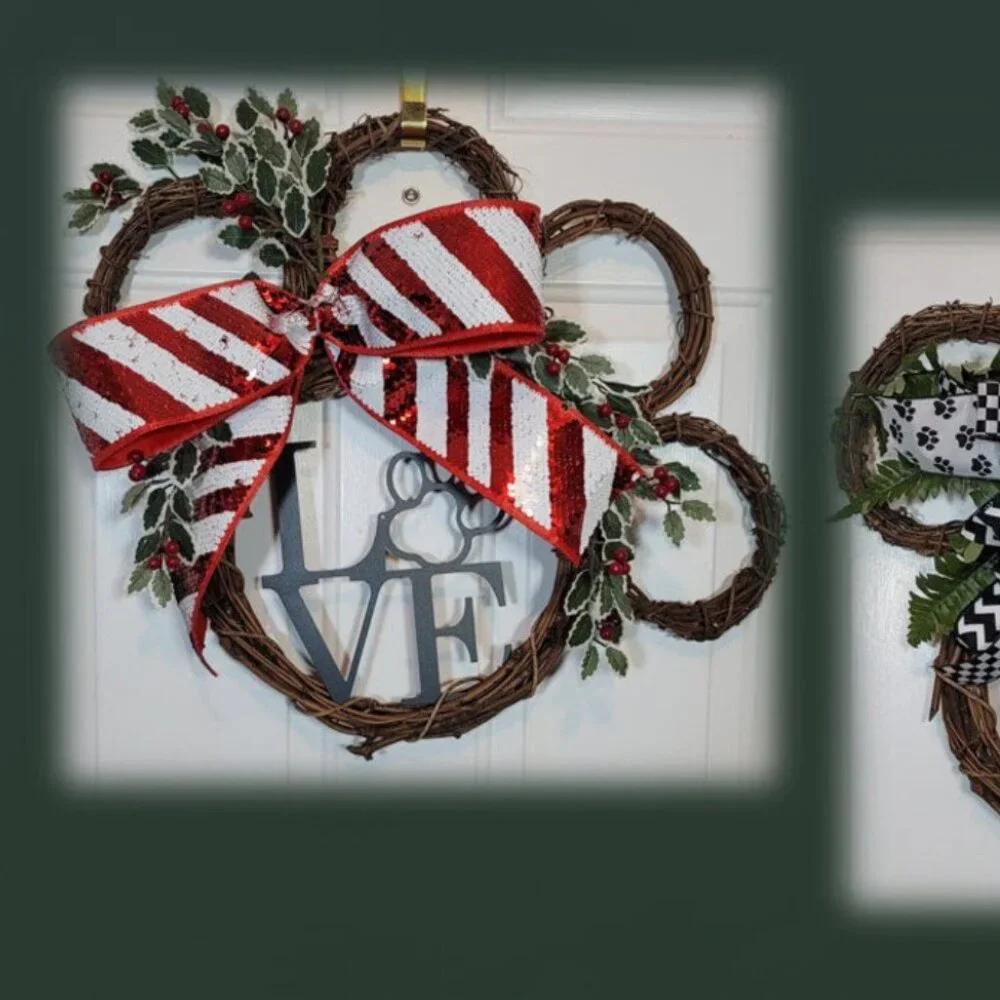 Interchangeable 2-in-1 Dog Paw Wreath w/Red/White Sequin Bow & Black/White Bows‎